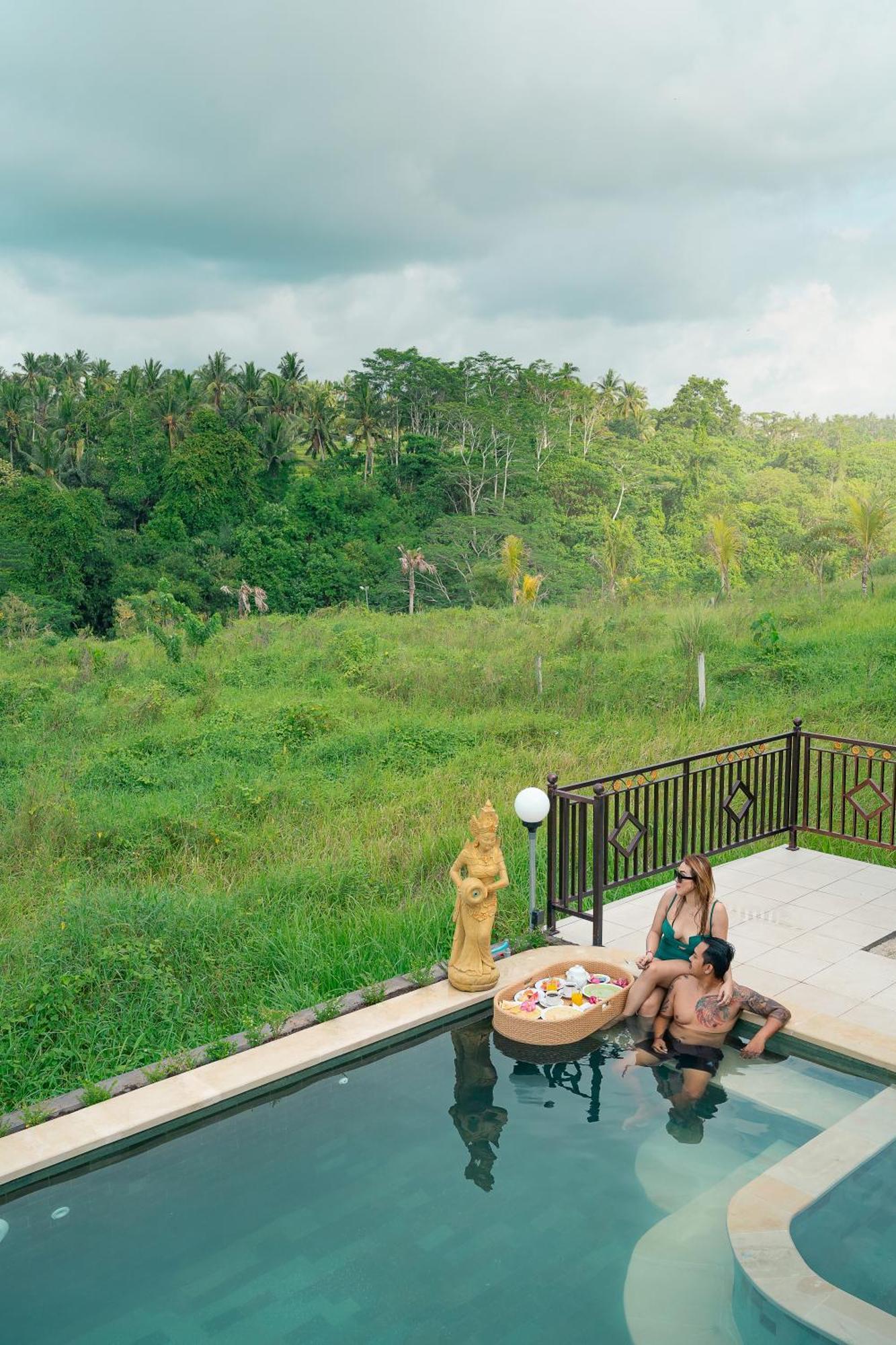 The Pyramid Ubud River Villas Паянган Экстерьер фото